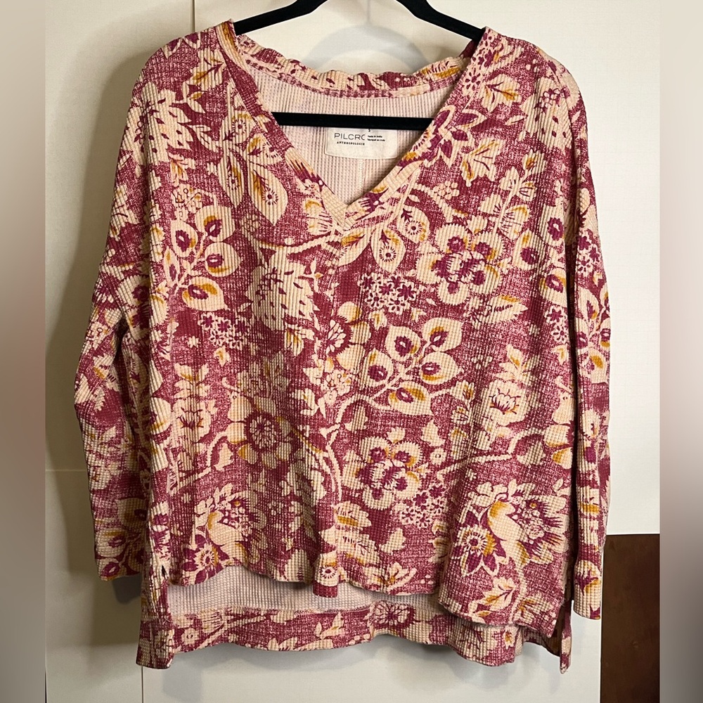 Anthropologie Pilcro Size S Oversized Floral V-Neck Waffle Knit Top